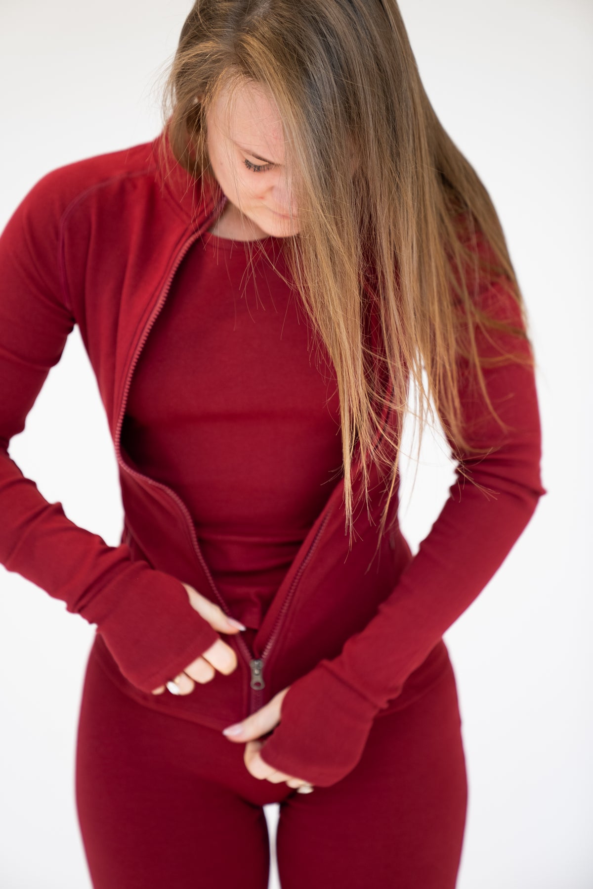 Lavoréa Training Jacket with Pockets in Burgundy, organic cotton, photo 2 of 5